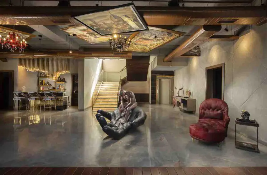  Step into this abode of luxury by Design Deconstruct in Chattarpur Farms, Delhi 