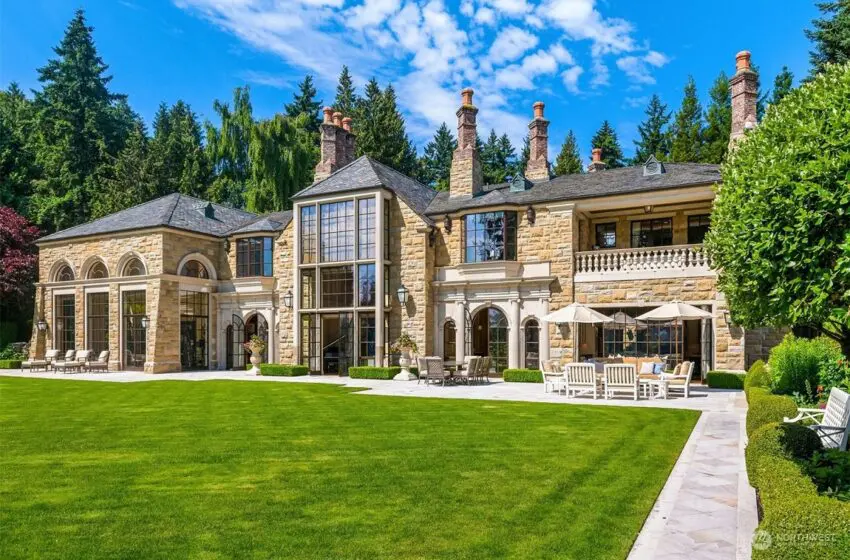  Kenny G’s former mansion in Washington listed for sale for $70 million