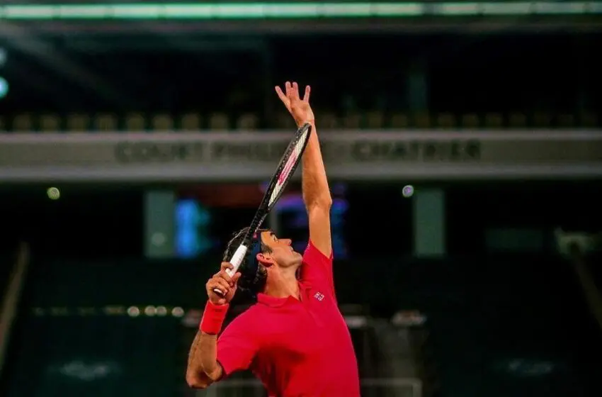  Tennis legend Roger Federer’s memorabilia to be auctioned in London