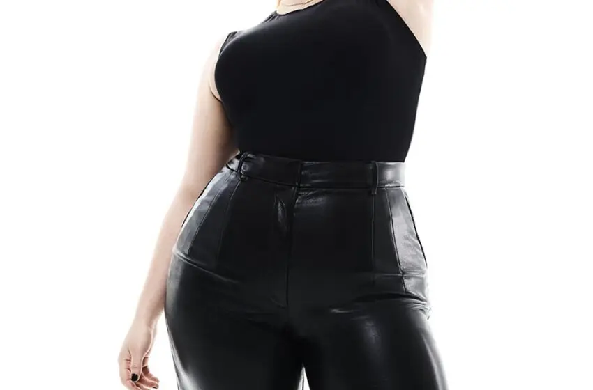  Barbie Ferreira on being the face of YSL Beauty  