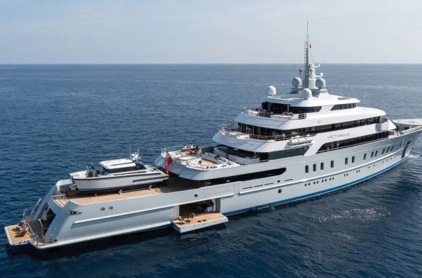  Most luxurious charter yachts of 2022