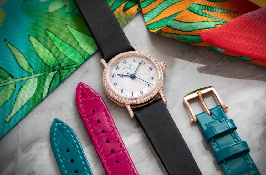  Classique Dame 8068 acquires a touch of colour in an avant garde move  