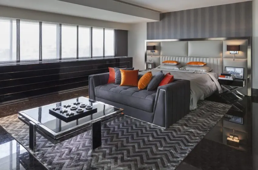  Paradise in black and grey; inside a luxurious, Mumbai penthouse