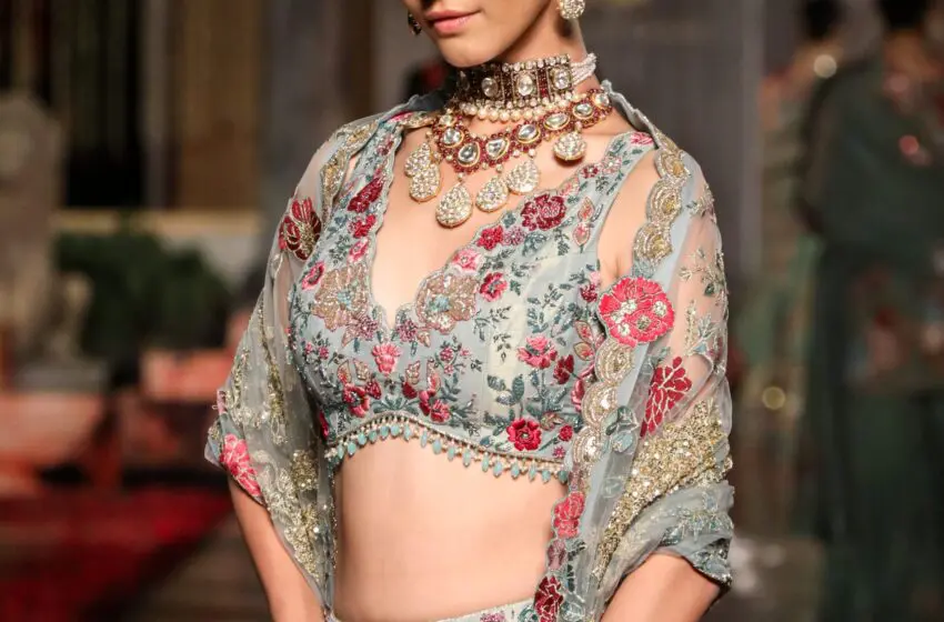  Six must-haves in your wedding trousseau
