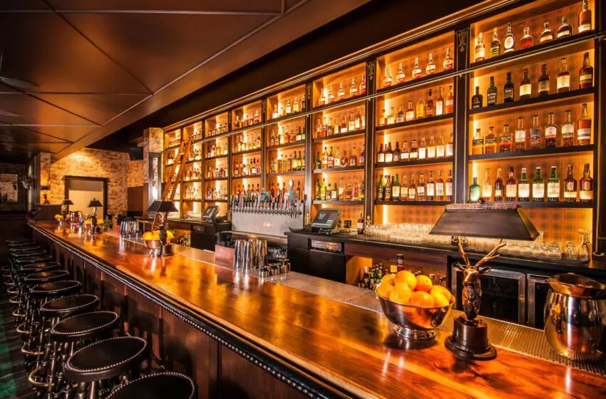  World’s top ten whisky bars