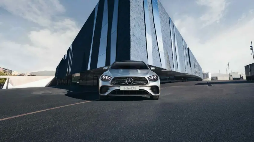  Mercedes-Benz India launches 3 variants of facelifted E-class cars