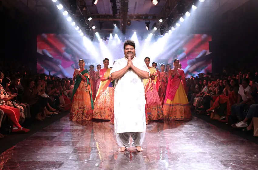  Fashion designer Gaurang Shah recreates Raja Ravi Varma’s paintings on Khadi sarees