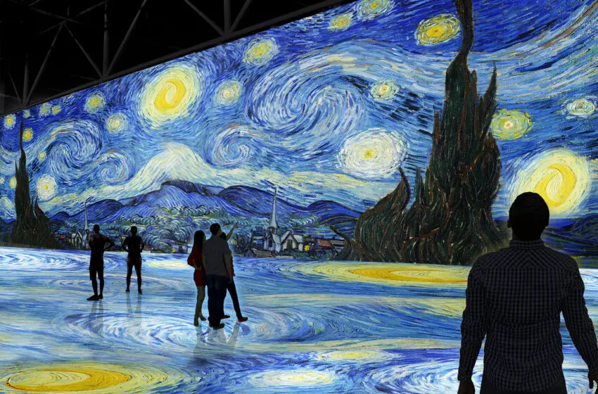  Van Gogh 360° makes its way to Mumbai