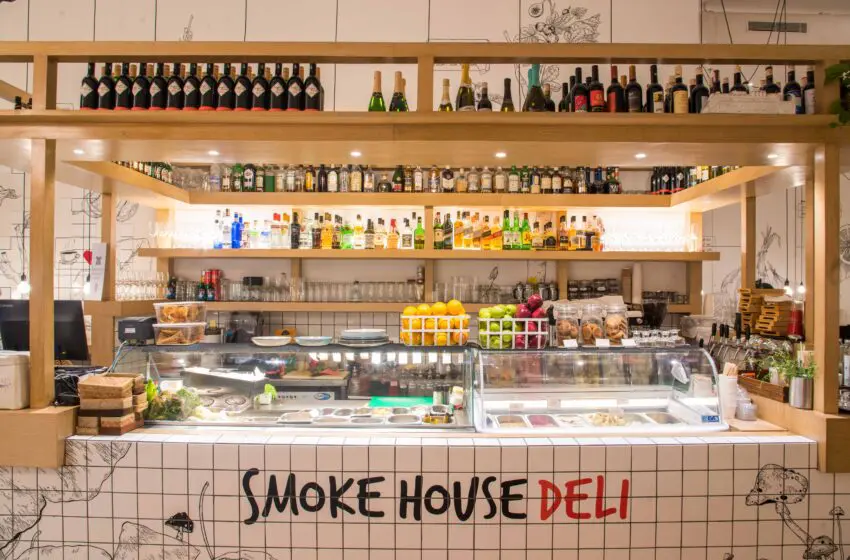  Smoke House Deli 2.0 is where you can find great keto and gluten-free food
