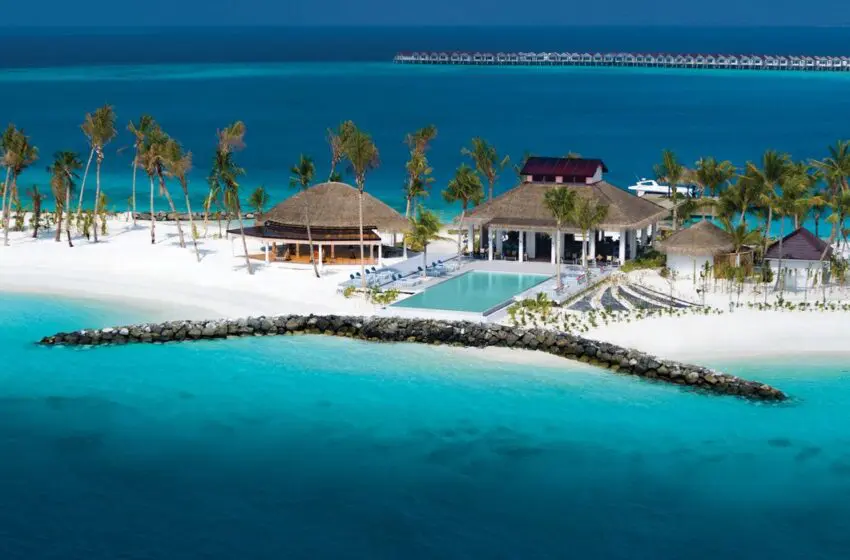  A solo trip to the Maldives