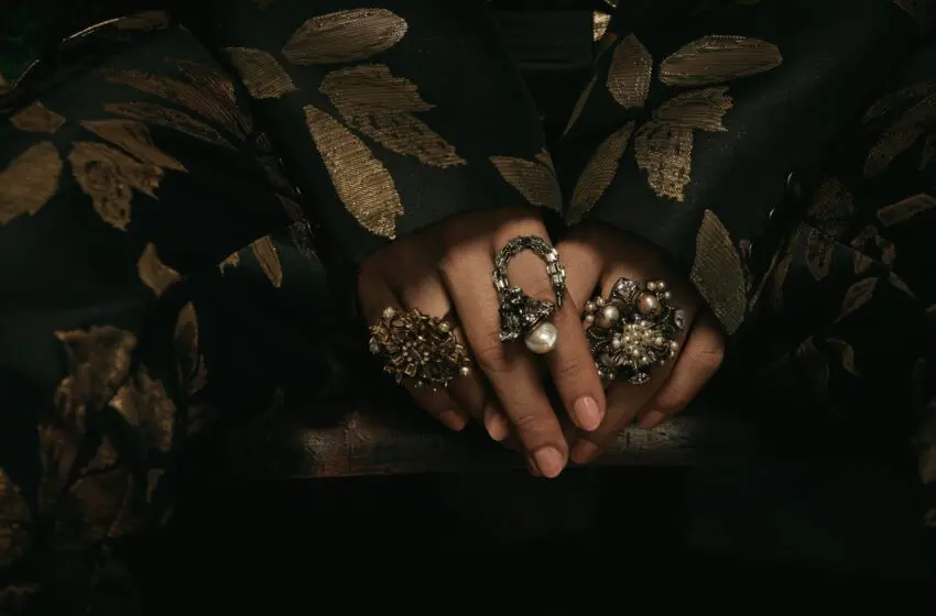  Outhouse jewellery’s new collection Dark Romance is for the queens of the new age