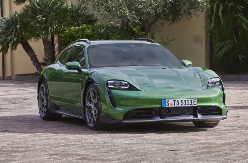  Porsche reveals Taycan Cross Turismo, the all-rounder electric sports car
