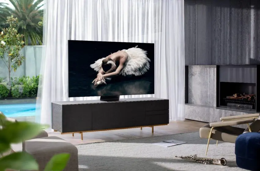  Samsung launches industry’s first QLED 8K TV for ₹15.79 lakh