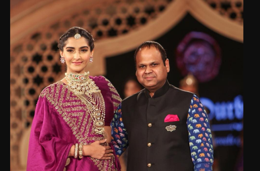  Check out the glamorous new collection of Birdhichand Ghanshyamdas jewellers