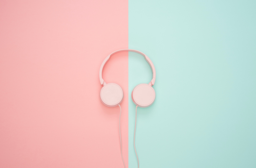  From fashion to lifestyle, great podcasts you must listen to