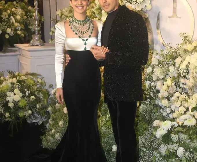  Recreate Kiara Advani’s reception look with these evening gowns