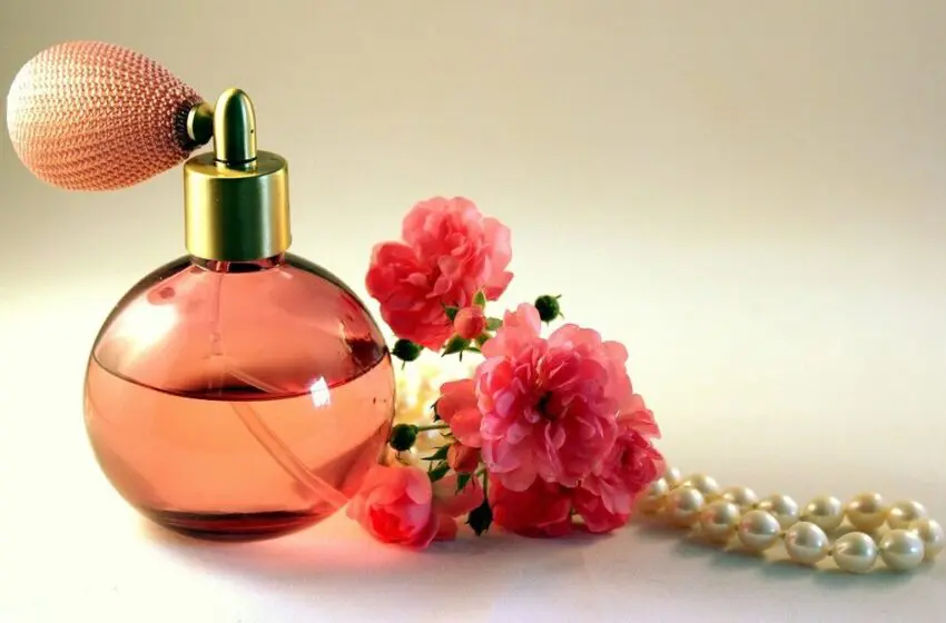  Signature scents as gifts for the holiday season