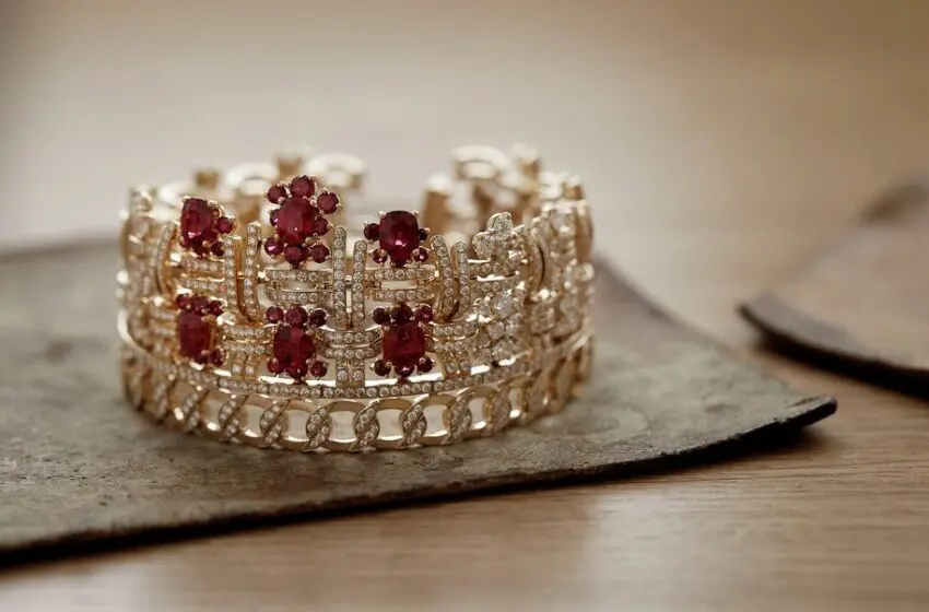 Tweed de Chanel: Chanel’s new tweed-inspired high jewellery collection
