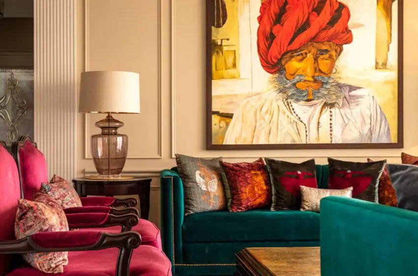  Check it out! This luxurious apartment in Gurugram is art lovers’ heaven