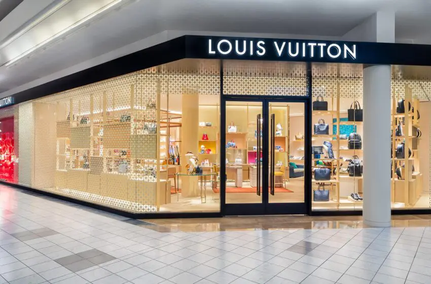  Louis Vuitton takes boutique on wheels to customer’s doorsteps