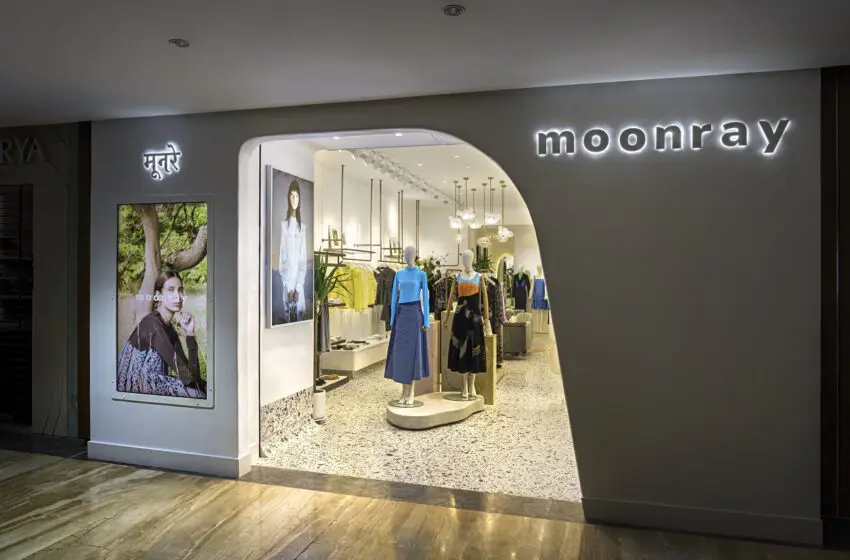  MoonRay opens flagship store in Mumbai