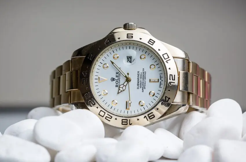  Chinese consumers are selling their Rolexes and here’s why!