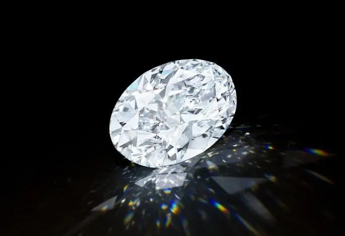  A magnificent, 102-carat diamond, one of the most expensive in the world, will be auctioned by Sotheby’s next month