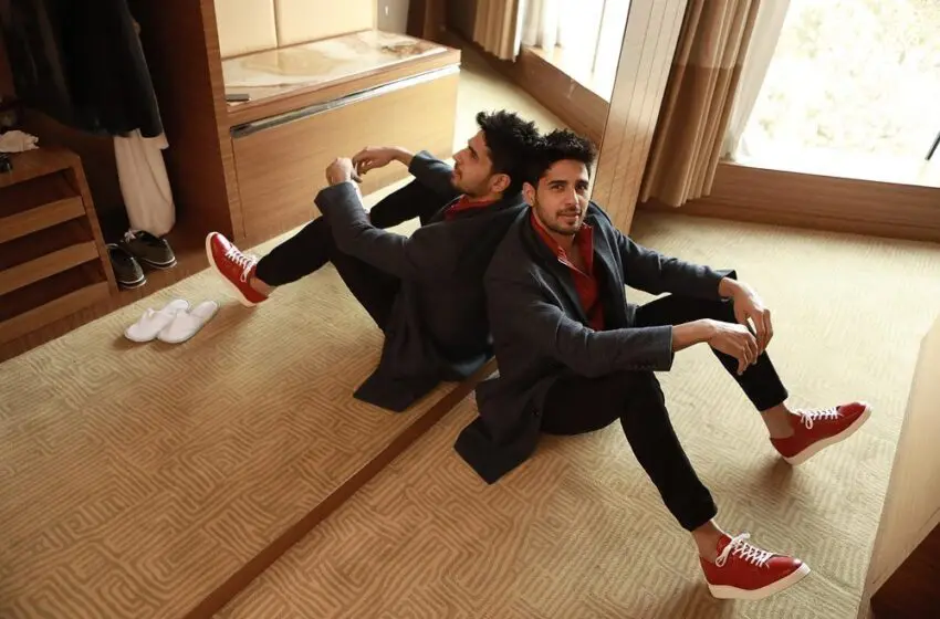  Inside the minimalist bachelor pad of Bollywood’s heartthrob Sidharth Malhotra