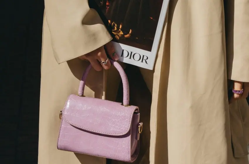  8 Valentine’s Day appropriate luxury bags for your outfit