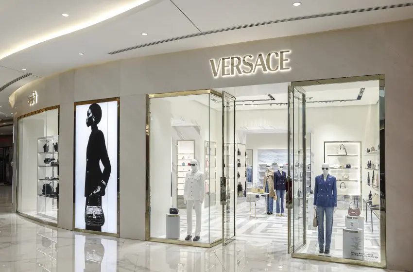  Find Versace’s Fall Winter 2024 Collection at the new Versace store in Jio World Plaza