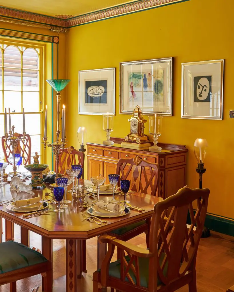 Freddie Mercury’s former London mansion