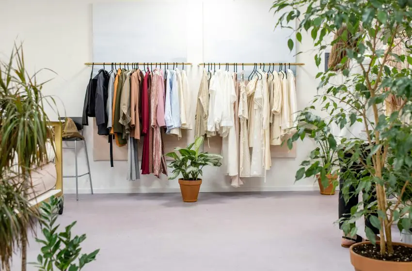  Sustainable Vacation Wear for an Eco-conscious Summer