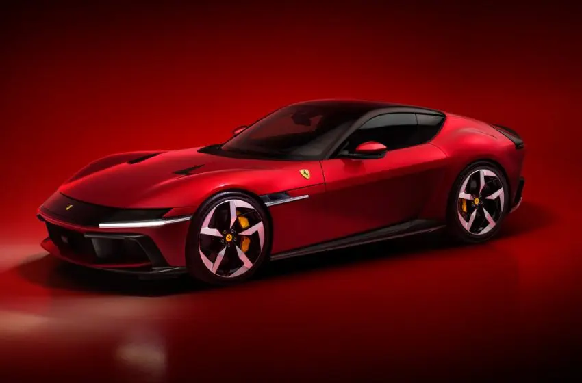 Ferrari 12 Cilindri supercar