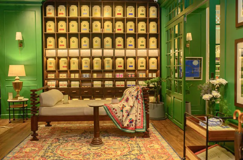  Stopping by Design, Tea, and History at the Makaibari Bungalow in Kolkata