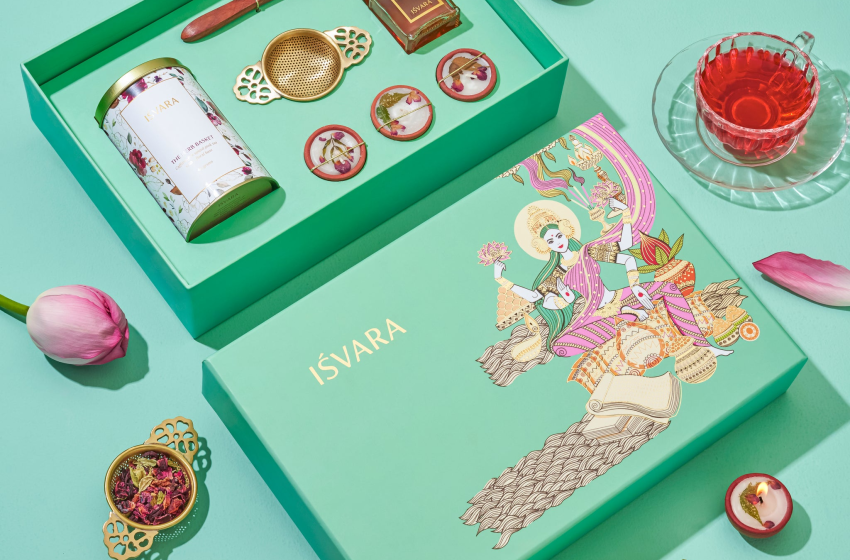  What to gift your loved ones this Diwali!