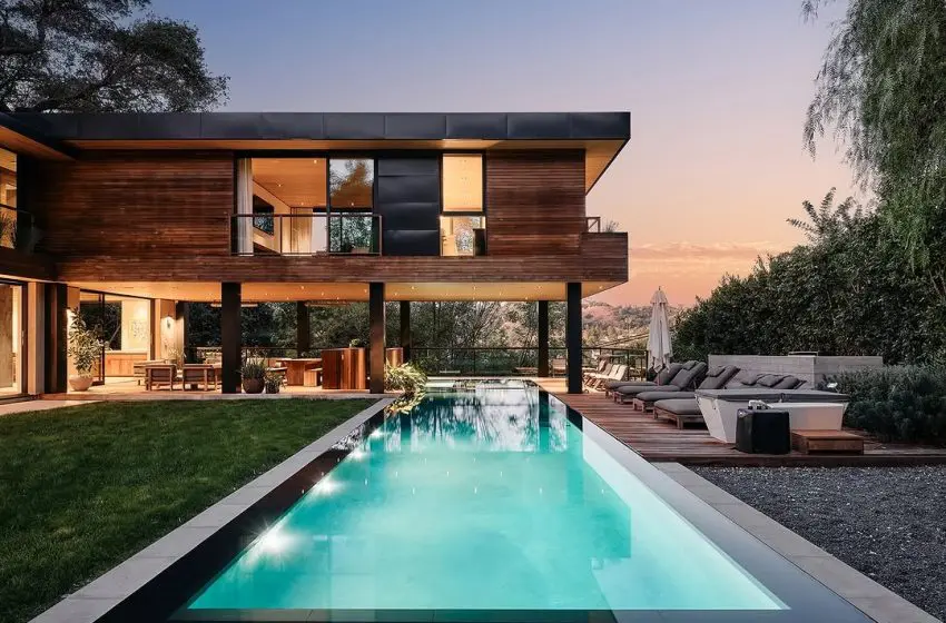Lizzo’s Beverly Hills Home