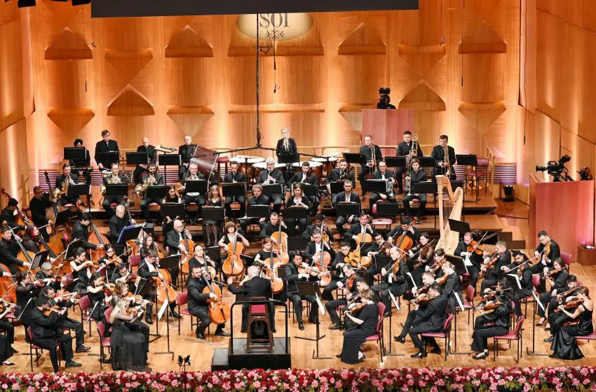  The NCPA Marks 55 years with Orchestras by Zubin Mehta and Mark Elder