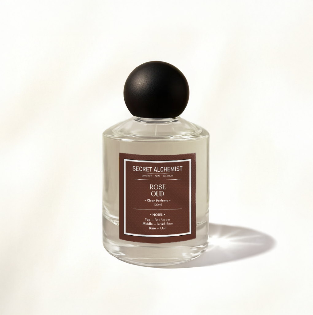 Secret Alchemist Rose oud mockup