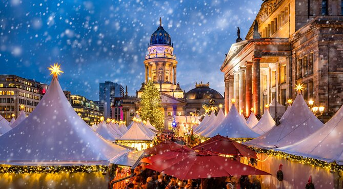  The World’s Most Magical Christmas Markets to Wander in 2025