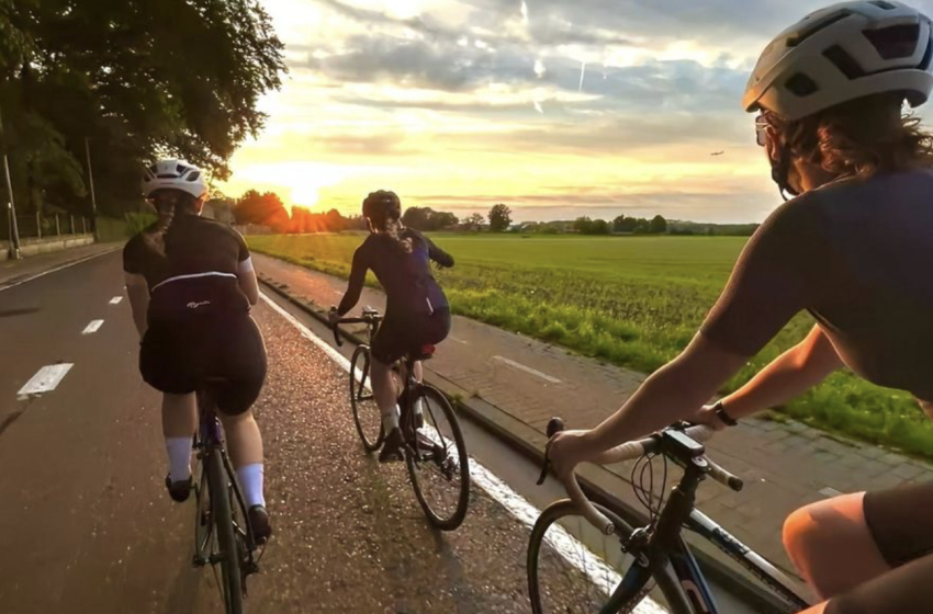 Luxury Fitness Trends for 2026: Boutique Classes to AI Powered Training
