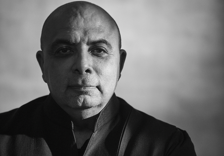  Tarun Tahiliani on OTT & the Art of Modern Indian Dressing