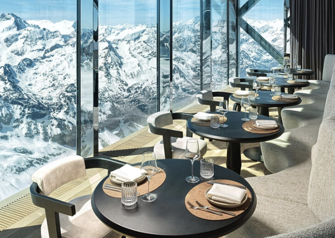  Rolex’s new boutique store sits at 3,000 metres in the Swiss Alps