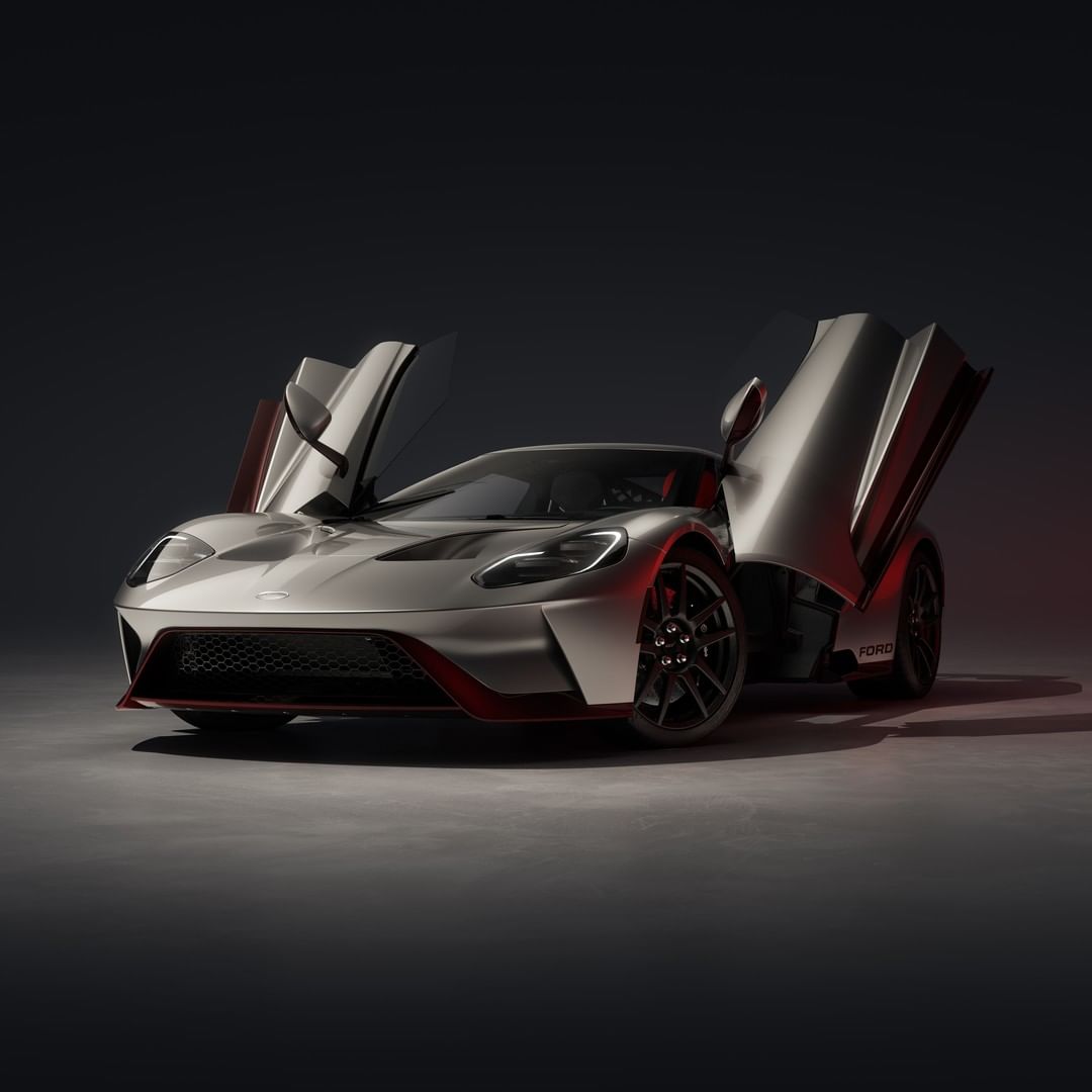 luxury news updates