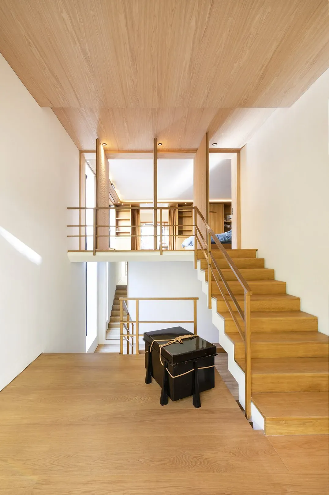 Kenzo's luxurious Parisian home