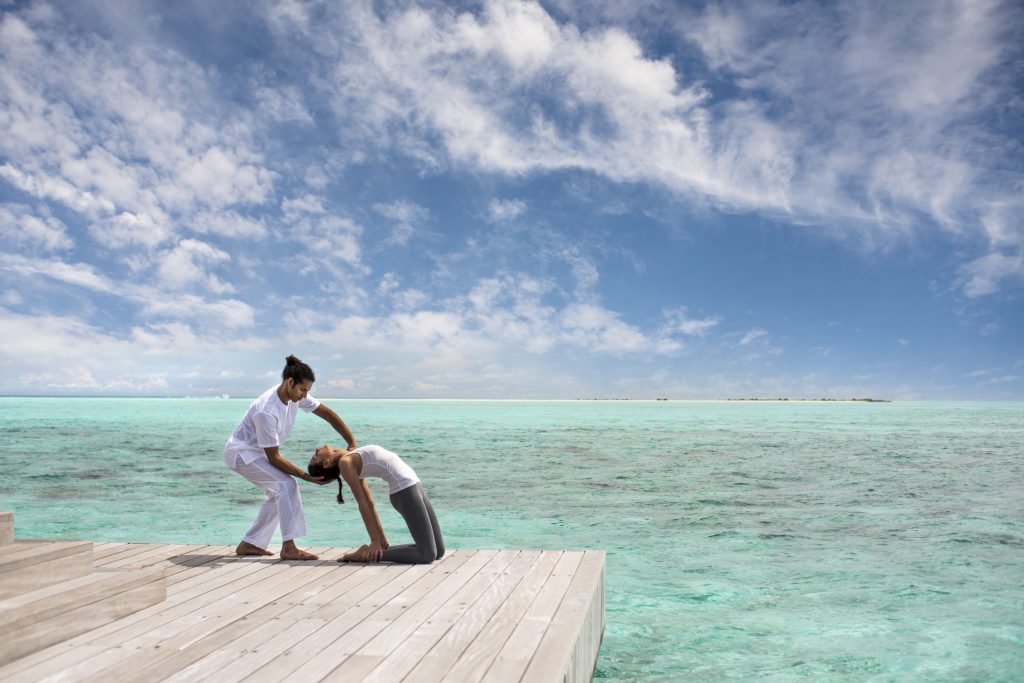Yoga-therapy-Ayurma-Landaa-Giraavaru