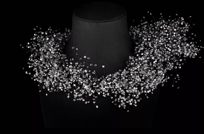  As light as a cloud! Boucheron’s high jewellery collection is a work of art and technology