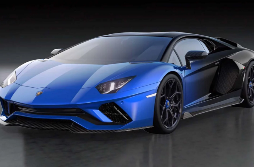  Lamborghini to auction the last Aventador Coupé with an NFT